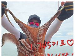 7/16(목)1.74K1.7K.1.5K.1.2K.1.1K.1K ~~크라캔돌문어조황!!27일(월)부터 자리여유 사진