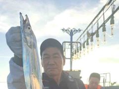 은빛나래피싱 대낮부터 대갈치 출현. 대갈치 숨바꼭질 마무리 하고 본격적인 사냥 시작합니다(번출가능) 사진