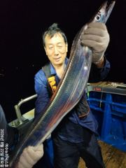 <여수뉴피닉스호> 8월22일 씨알좋은 갈치로 계속 좋은조황입니다. 굿굿굿~!! 24일(월)부터 자리있습니다. 010 7178 3800 사진