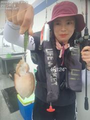 25일, 즐건 한가위 되세요~군산주꾸미~갑이랑 나오네요~실시간~군산낚시프라자 그랜드호