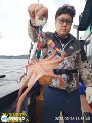 9-26(오후조황)사이즈 좋은 돌문어~일오후 예약중