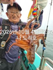 4일, 군산문어 ~싸이즈 확실한 덩치급 문어가~ 망탱이 굿조황~군산낚시프라자 나드리호
