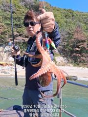 (문어)K전후 대물 속출~원도권 마릿수 꾸준 홍부장피싱(6일 예약)