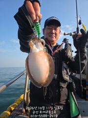 [군산포세이돈2호]대포알 갑오징어 실시간~~