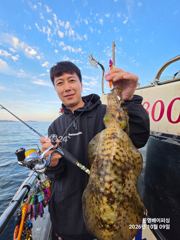 굵직굵직한 손맛 무늬오징어 팁런 통영베이피싱