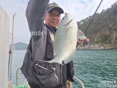 4대돔 마릿수 진행중 ~뺀찌가 많네요 사진