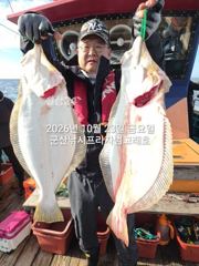 23일, 생미기 "대광어"~개우럭~참돔,농어등,~잘 나오고 있어요~실시간~강한 손맛이 다르다~~군산낚시프라자 범고래호 사진