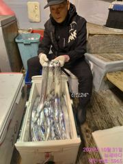 뉴새바다호 대마도권 갈치 쿨러조황입니다